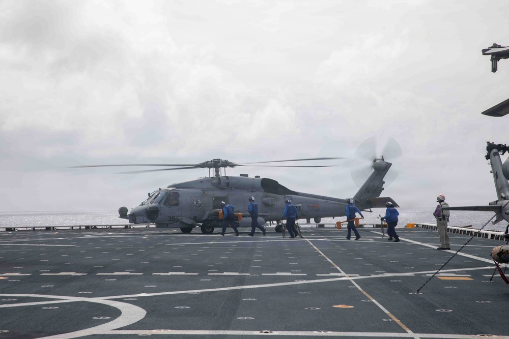 Flight Operations aboard USS Fort Lauderdale