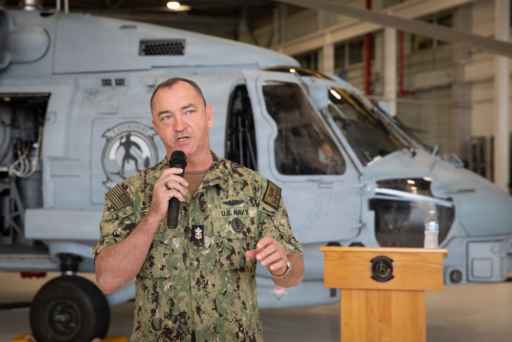 CNO and MCPON Conduct All Hands Call with Easyriders