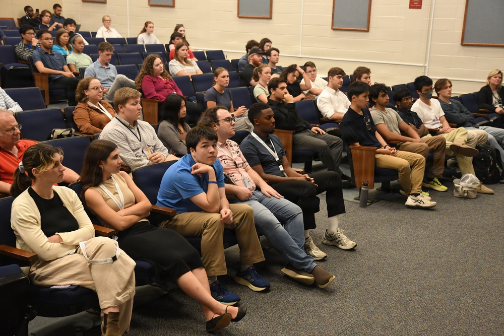 Naval Research Interns Explore Naval Careers During ‘Pathways to Discovery’ Panel