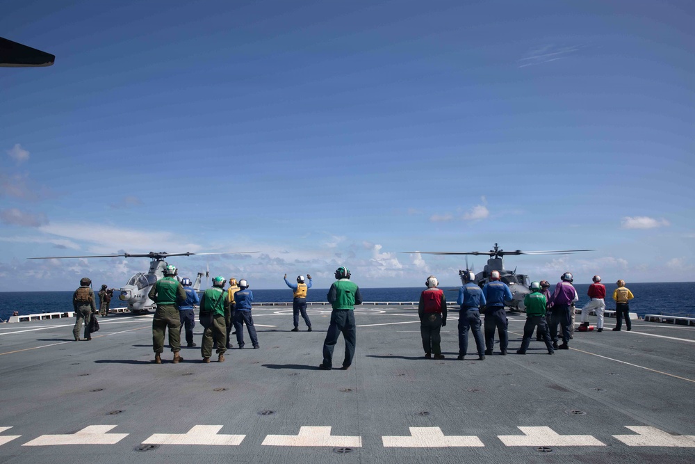 Flight Operations aboard USS Fort Lauderdale