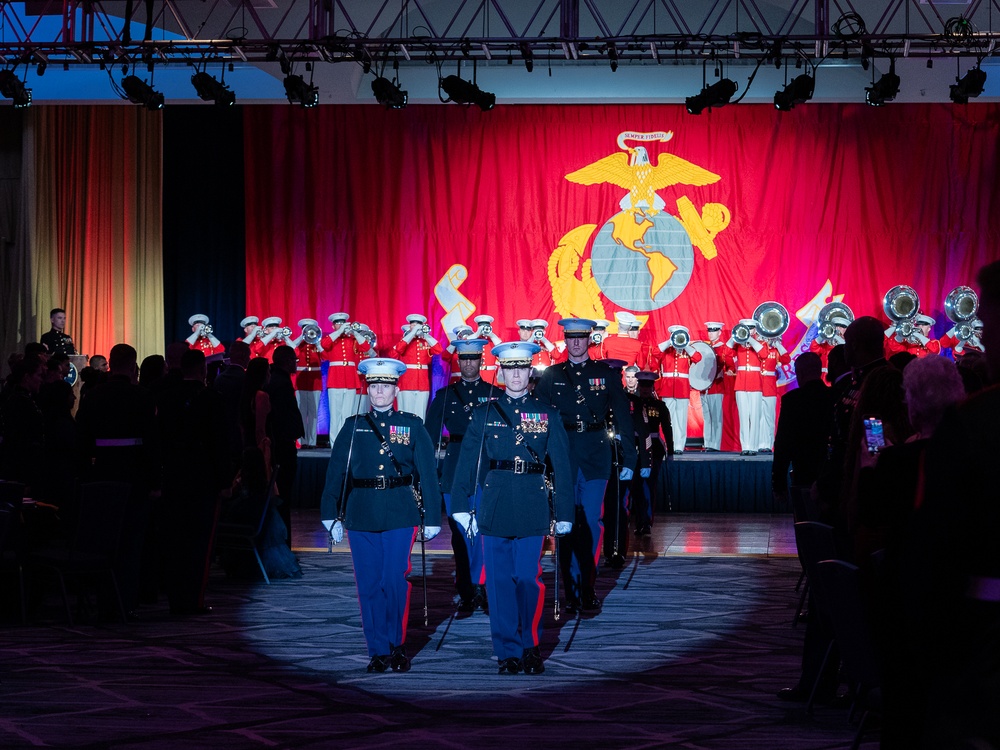 Marine Barracks Washington 8th &amp; I 250th Birthday Ball