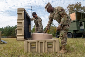 MACS-4 ATC Co. L conducts precision approach radar exercise (Radio)