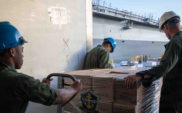 NAVSOUTH Visits USS Fort Lauderdale