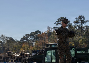 II MEF Marines receive transport cargo from WTI 1-26