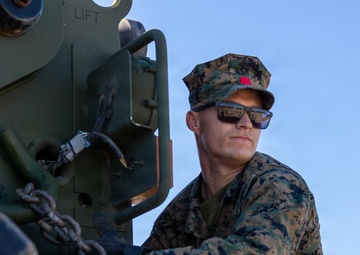 II MEF Marines receive transport cargo from WTI 1-26