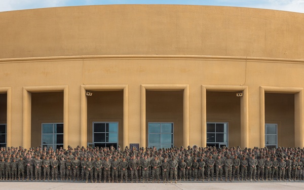 Sergeant Major of the Marine Corps visits MCRDSD