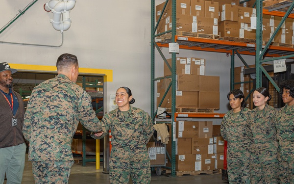 Sergeant Major of the Marine Corps visits MCRDSD