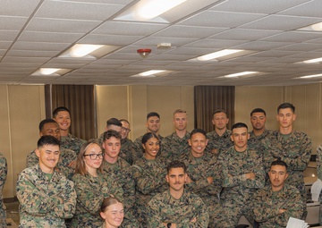 Sergeant Major of the Marine Corps visits MCRDSD