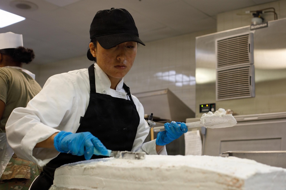 Dogface Soldiers bake cakes
