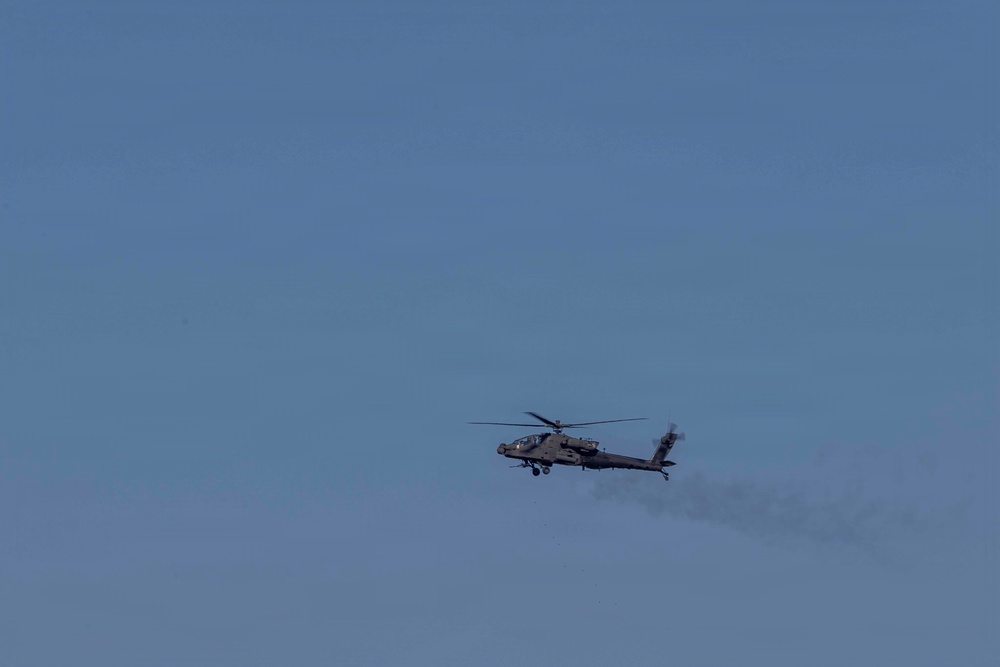 16th Combat Aviation Brigade conduct Apache aerial gunnery