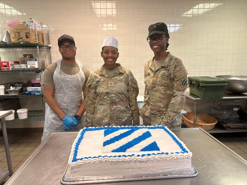Dogface Soldiers decorate cakes