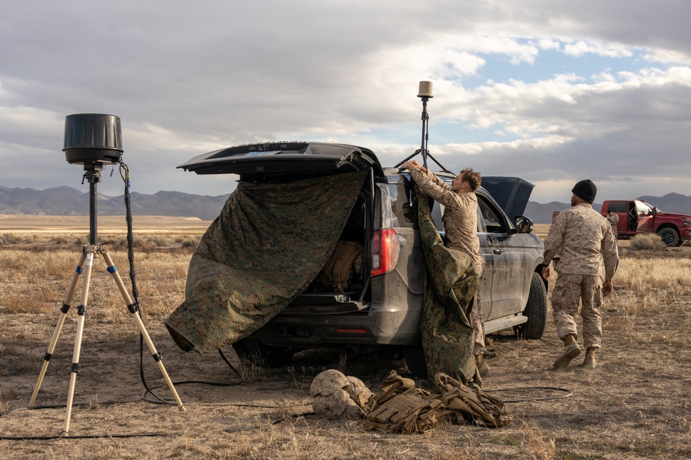 1st Radio Bn at Resolute Hunter