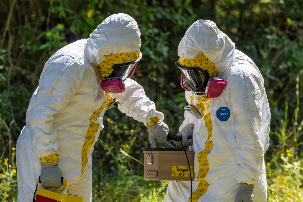 Barksdale's Bioenvironmental Engineering Flight conducts radiation calibration capstone