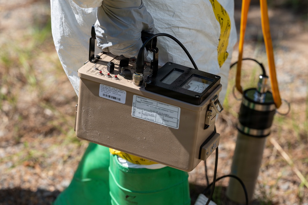 Barksdale's Bioenvironmental Engineering Flight conducts radiation calibration capstone