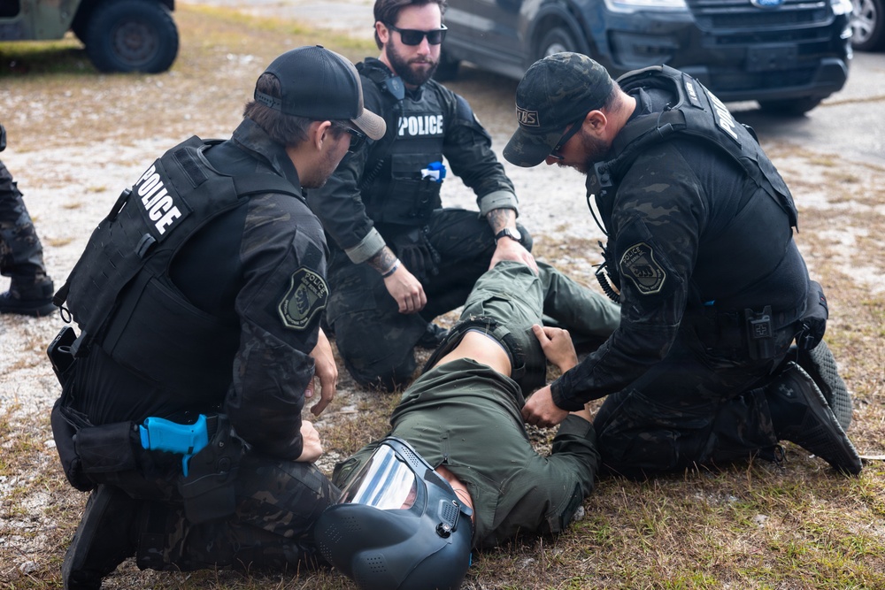 New Bern Police and Cherry Point SRT Conduct Suspect Apprehension Drills