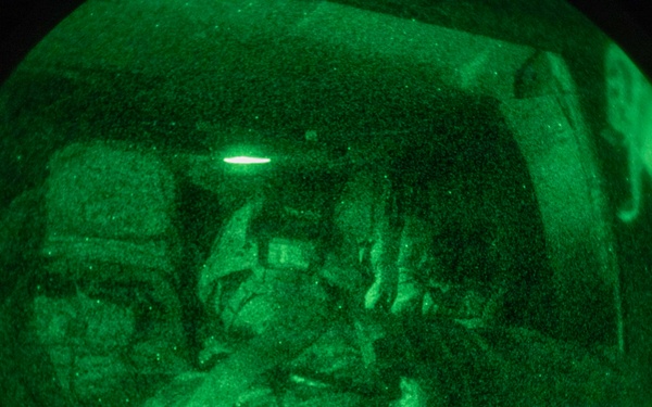 1-2 Stryker Brigade Combat Team conduct Air Assault operations with 2-158th Assault Helicopter Battalion, 16th Combat Aviation Brigade