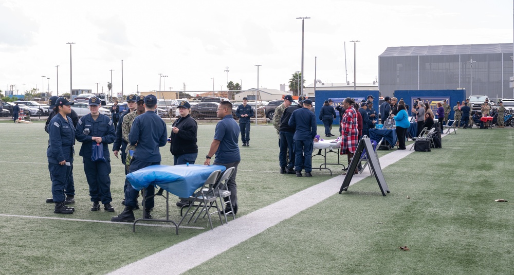 USS America (LHA 6) Conducts Resiliency Fair