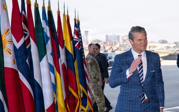 U.S. Secretary of War visits Camp Humphreys