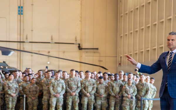 U.S. Secretary of War visits Camp Humphreys
