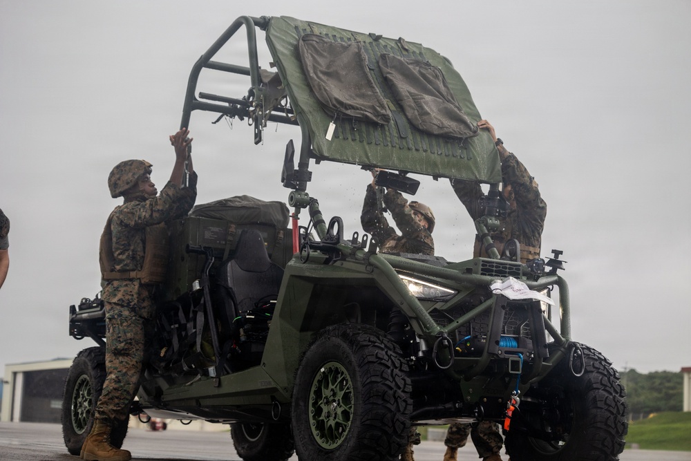 MASS-2 Marines load Ultra-Light Tactical Vehicle into MV-22B Osprey