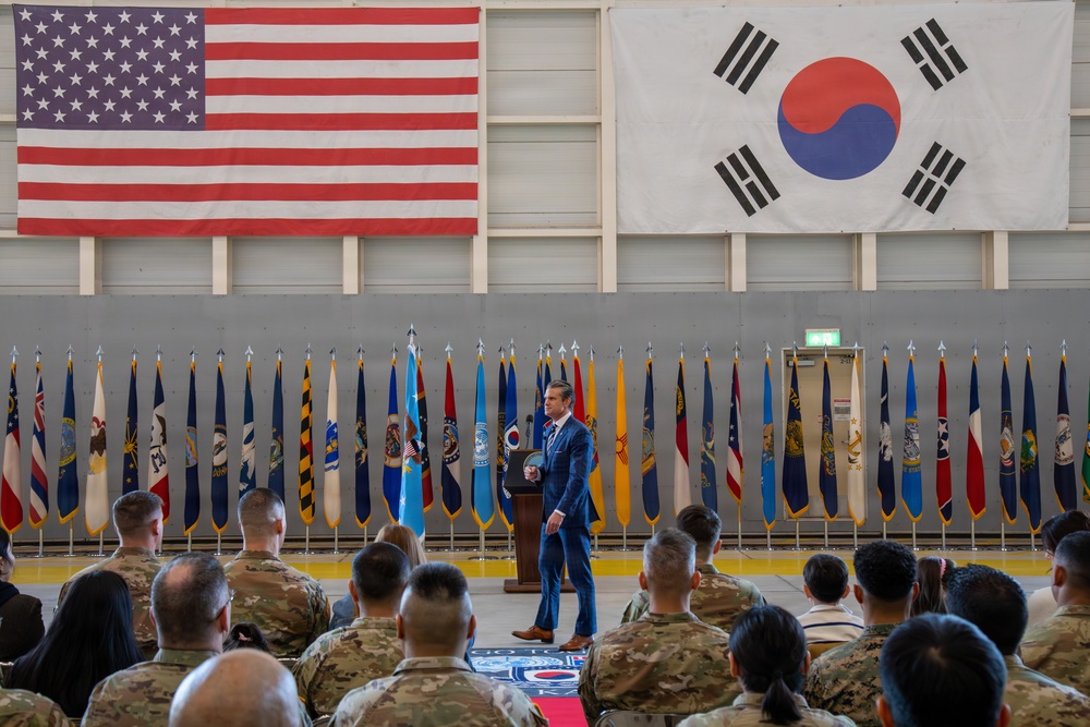U.S. Secretary of War visits Camp Humphreys