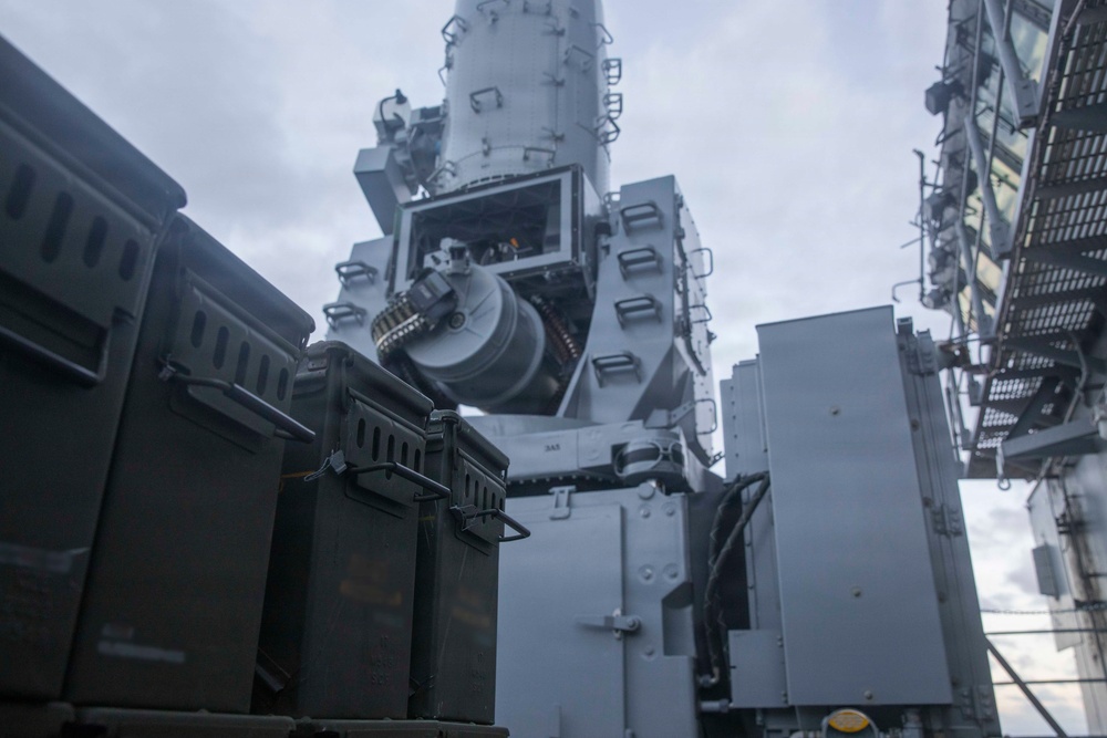 Kearsarge Conducts CIWS Live Fire