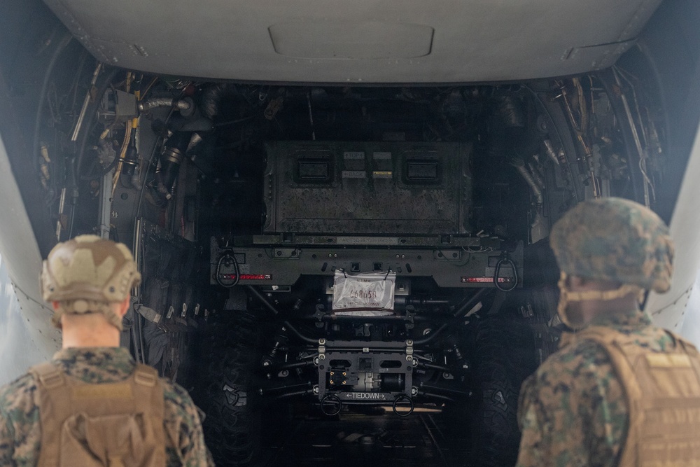 MASS-2 Marines load Ultra-Light Tactical Vehicle into MV-22B Osprey