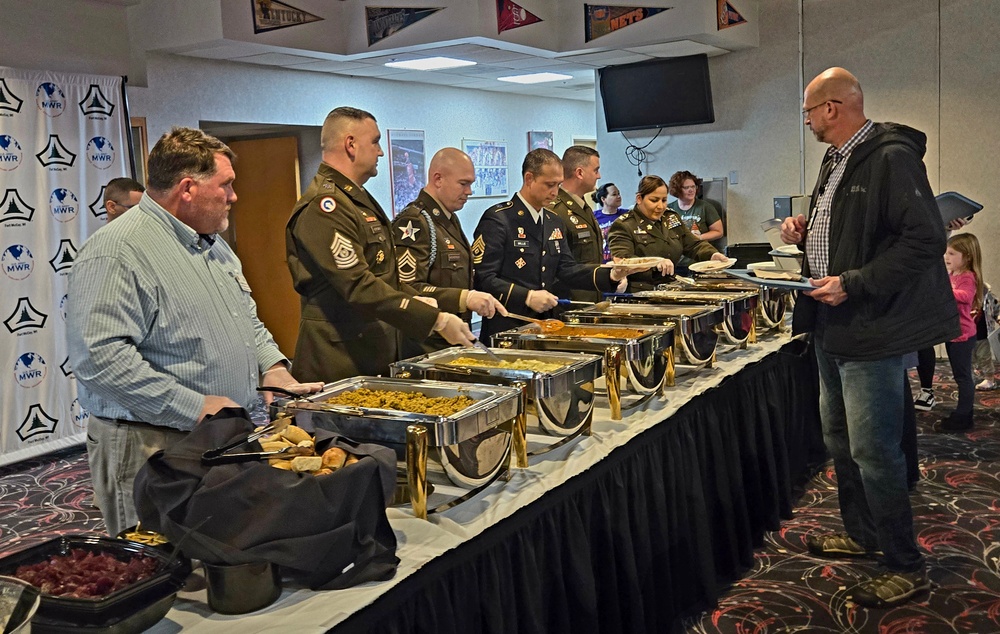 Fort McCoy DFMWR coordinates community dinner at McCoy’s Community Center