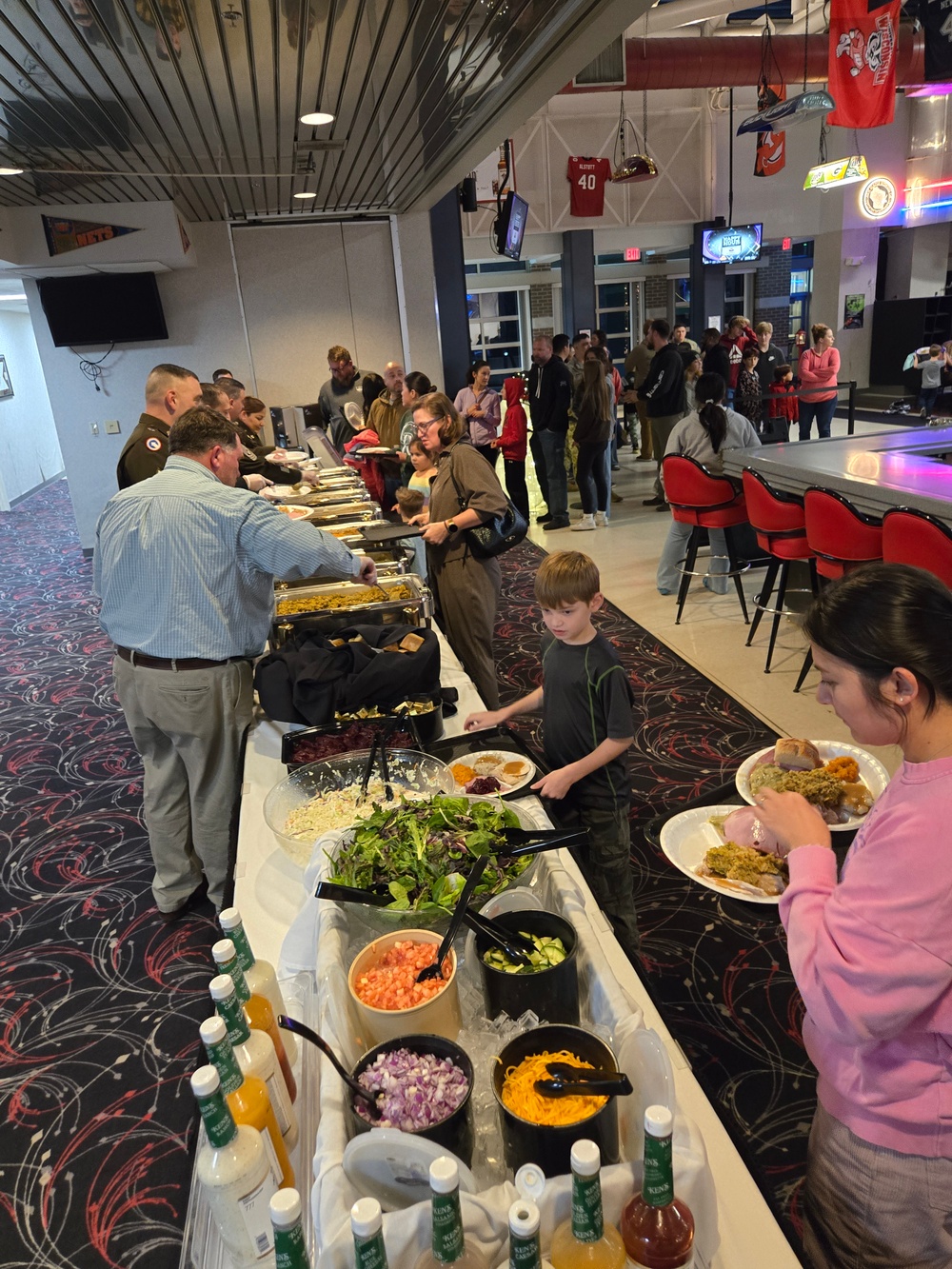 Fort McCoy DFMWR coordinates community dinner at McCoy’s Community Center