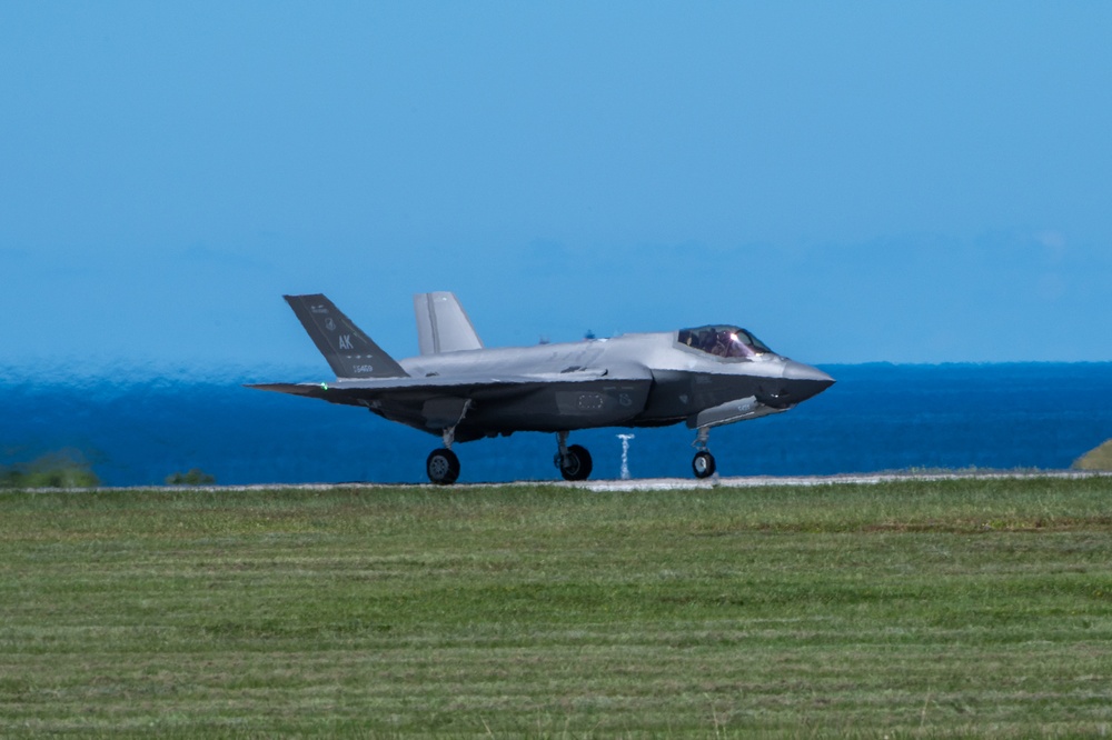 F-35s strengthen Indo-Pacific airpower at Kadena