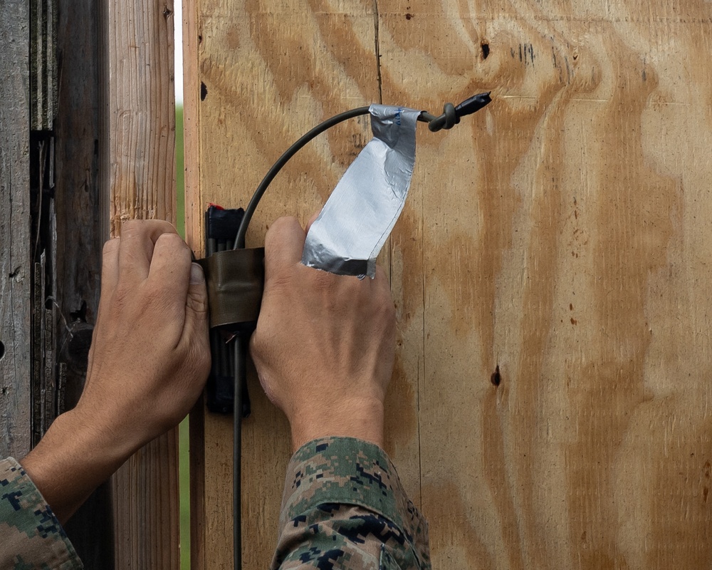 12th LCT Marines Execute an Urban Demolition Range