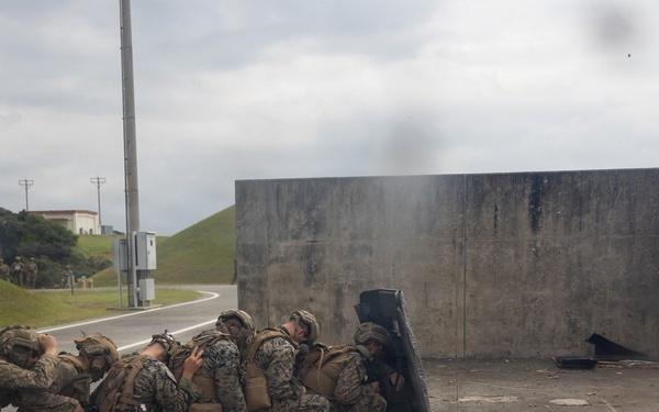 12th LCT Marines Execute an Urban Demolition Range