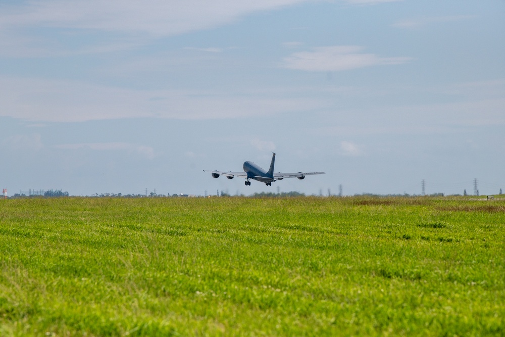 BH 26-1: 909th ARS Refuels with precision