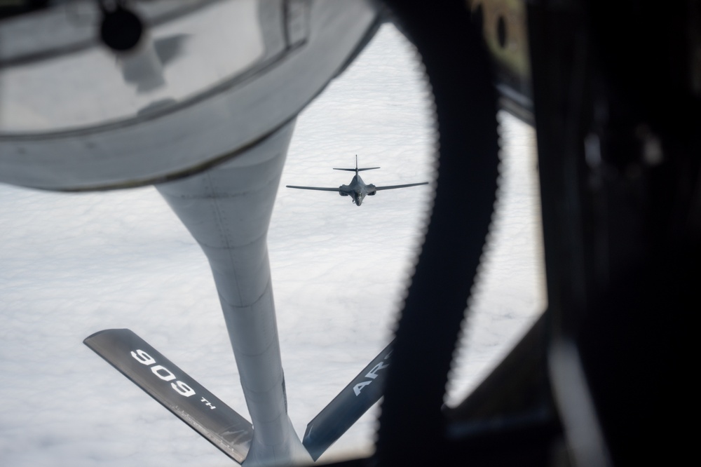 Air Refueling: Power beyond the horizon
