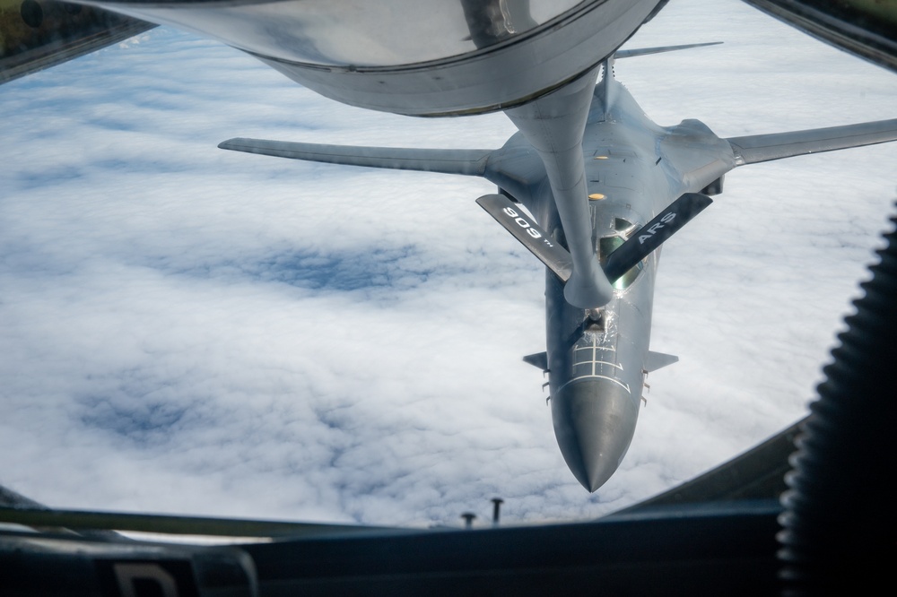 Air Refueling: Power beyond the horizon