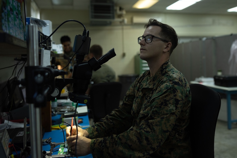 12th MLR Marine, Michigan Native Awarded the Gold Disk Award