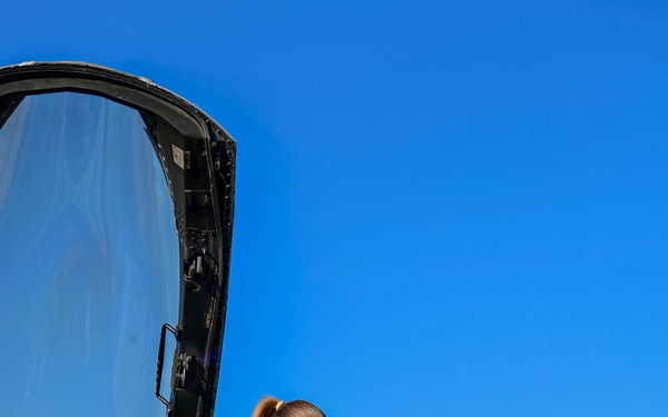 Pantons depart Kunsan for Super Squadron Phase 2