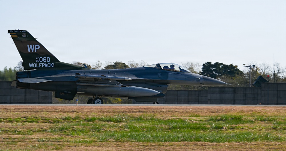 Pantons depart Kunsan for Super Squadron Phase 2