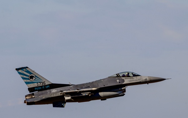 Pantons depart Kunsan for Super Squadron Phase 2