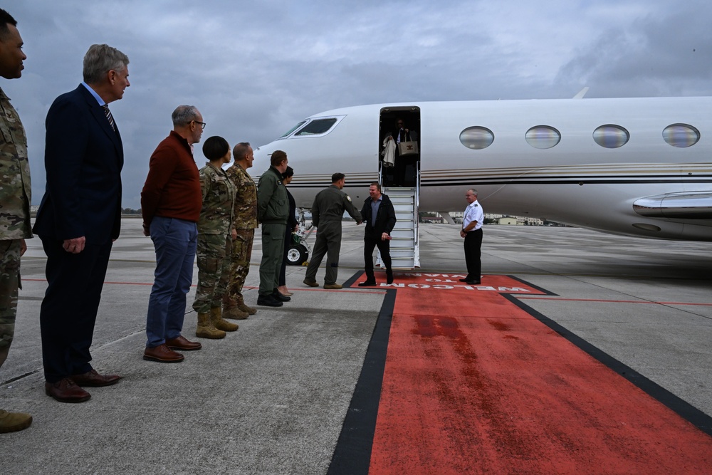 U.S. Ambassador to Italy Visits Aviano