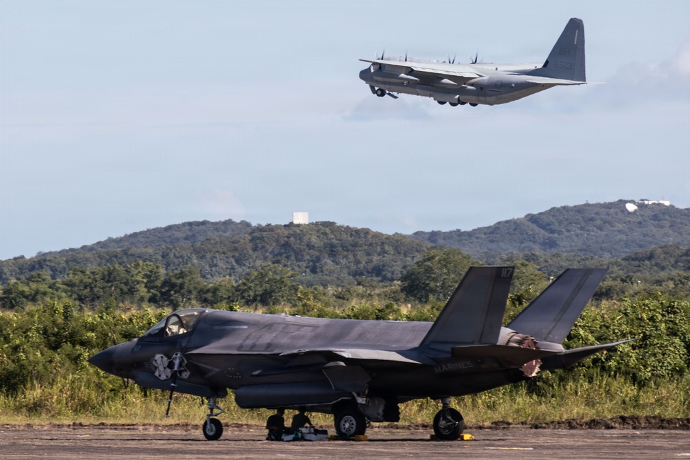 VMFA-225 conducts flight operations in Puerto Rico