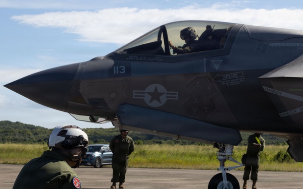 VMFA-225 conducts flight operations in Puerto Rico