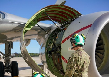 VP-5 OPERATIONS AT NAVAL AIR STATION JACKSONVILLE