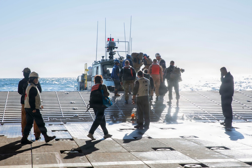 Kearsarge Conducts Water Taxi