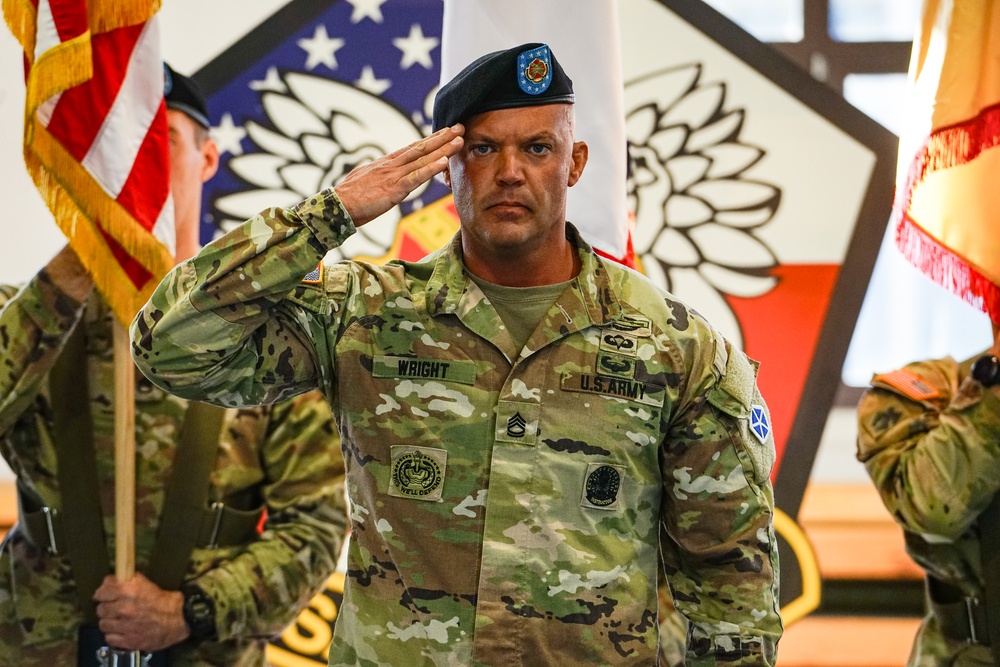 Romar Takes Responsibility as Garrison Sets Path for Poland School-Age Dependent Tours