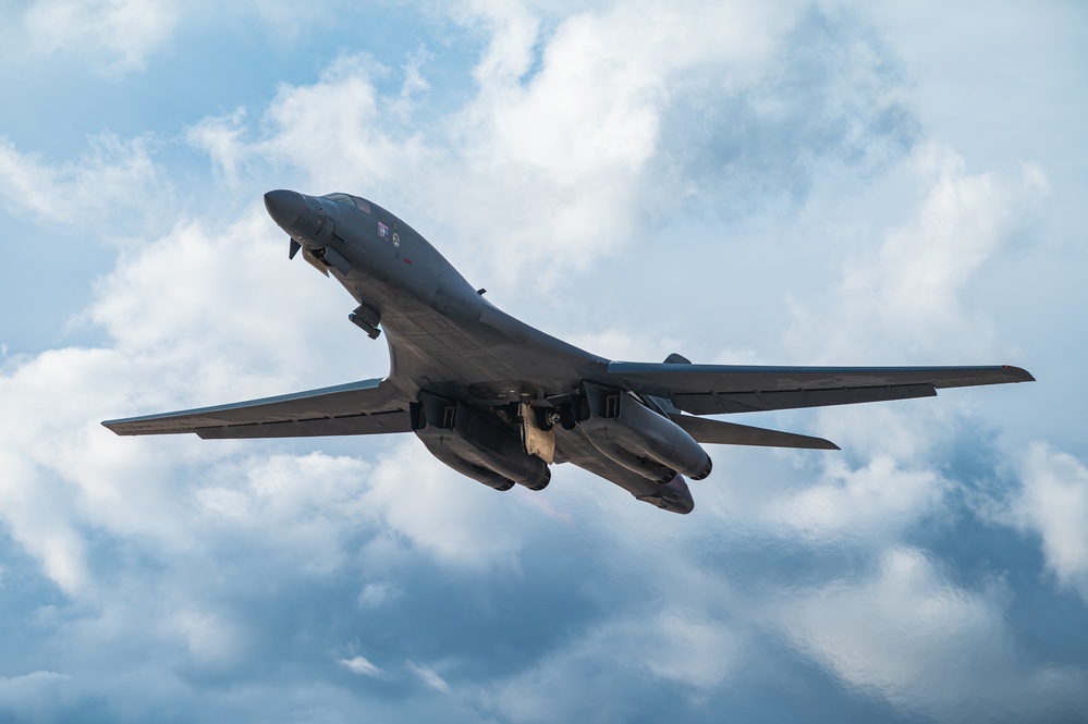 WSINT 25-B Take offs