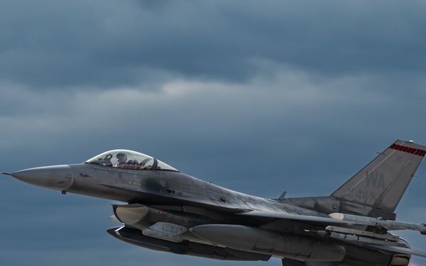 WSINT 25-B Take offs