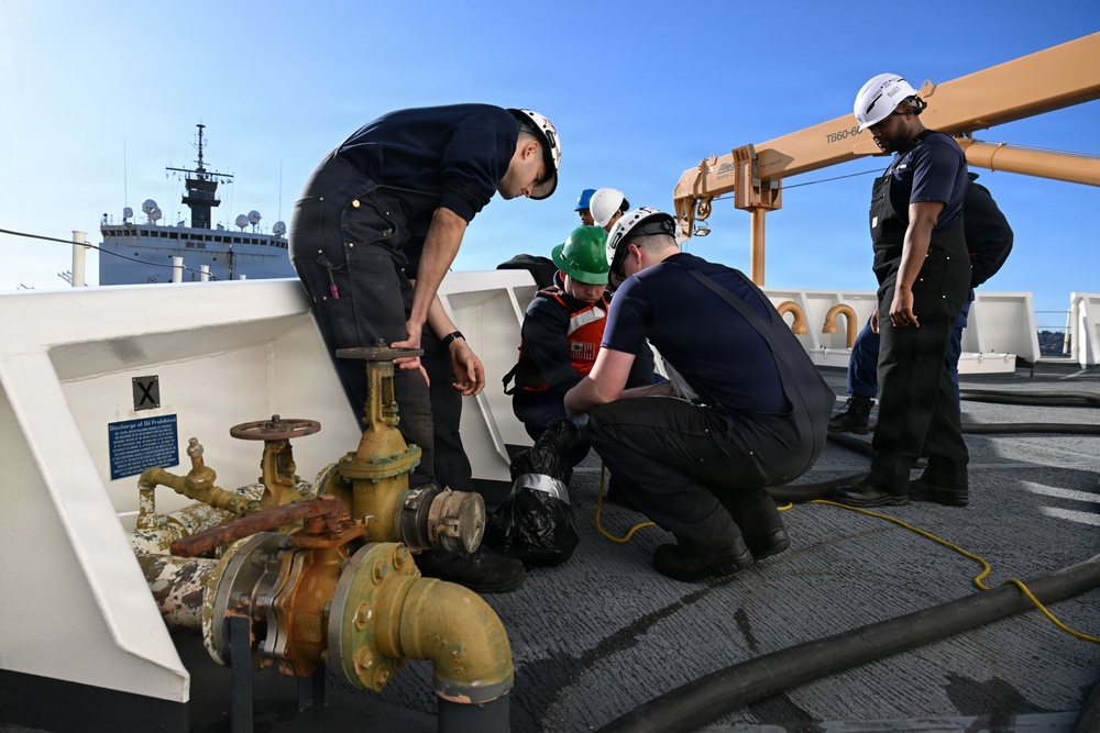 USCGC Polar Star (WAGB 10) departs Seattle for Operation Deep Freeze deployment to Antarctica