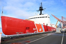 USCGC Polar Star (WAGB 10) departs Seattle for Operation Deep Freeze deployment to Antarctica