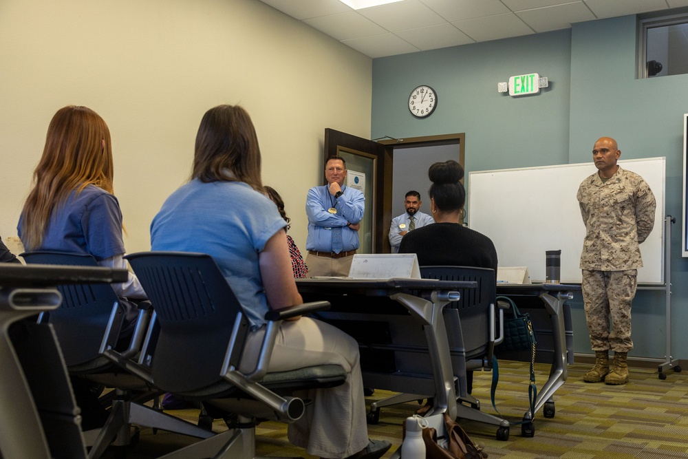 MCAGCC Base Sgt. Maj. welcomes new MCCS Employees